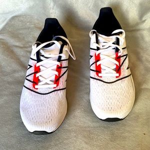 BNWOB NEW BALANCE Fuel Cell Propel V2 W10/EUR41.5